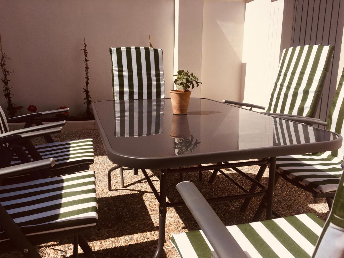 Appartement Acogedora Casa Con Patio En El Tiemblo Extérieur photo
